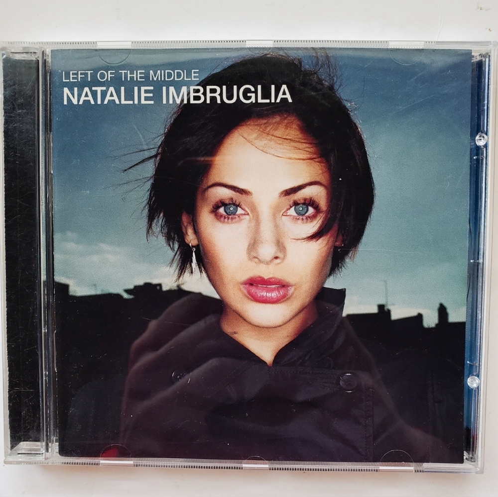 Natalie Imbruglia 'Left of the Middle' CD 💿3/$35+Free Shipping!🚚